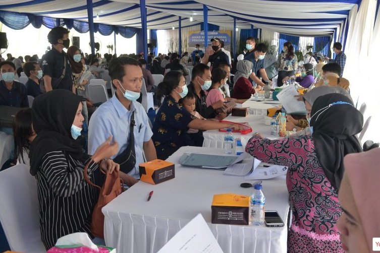 Keluarga Ibu Wahyuni Pesona Kahuripan 16